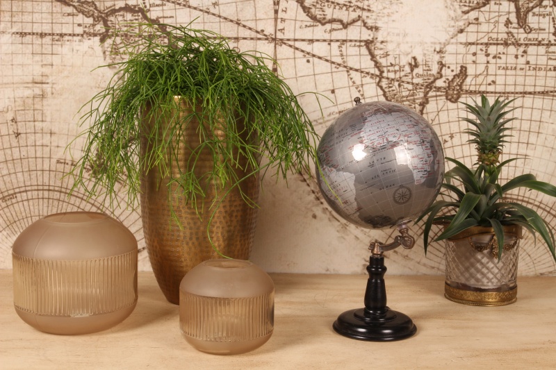 Globe Sur Socle 35 cm
