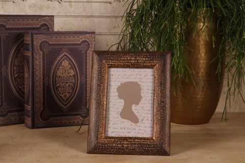 Photo Frame 10x15 cm - Brown - Resin