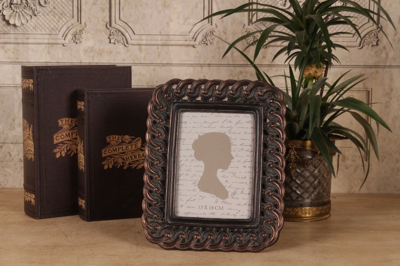 Photo Frame 13x18 cm - Brown - Resin