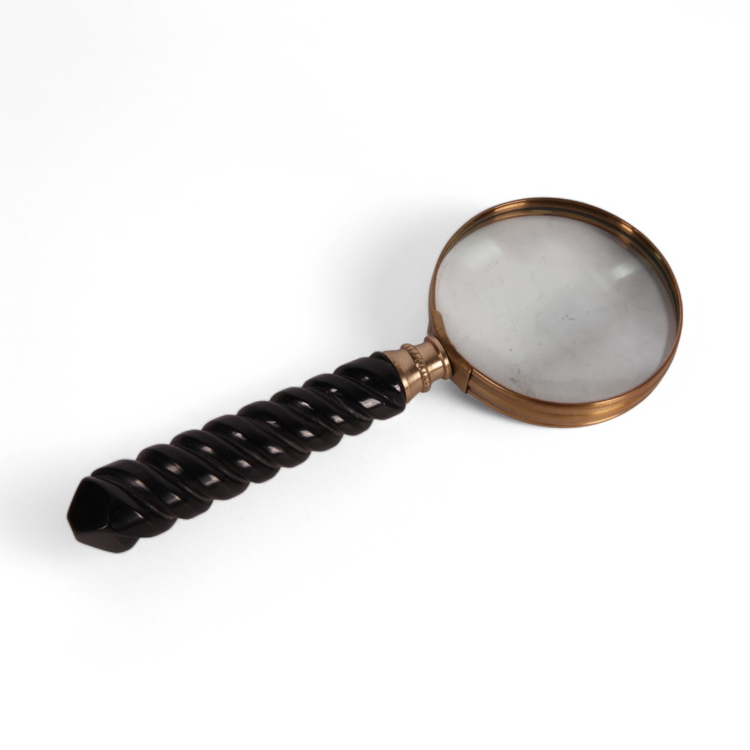 Magnifying Horn Black