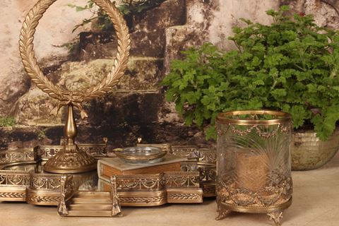 Couronne de laurier sur pied 38 cm - Or - Aluminium