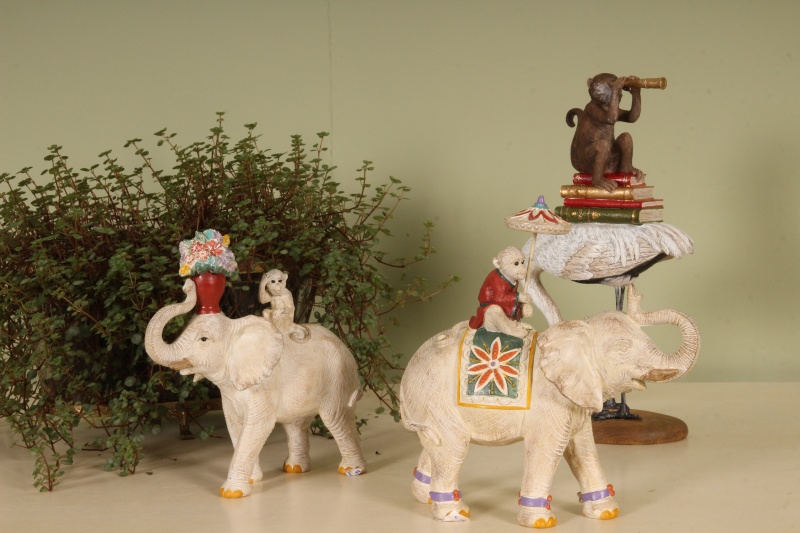 Olifant resin 20 cm