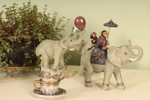Olifant resin 20 cm