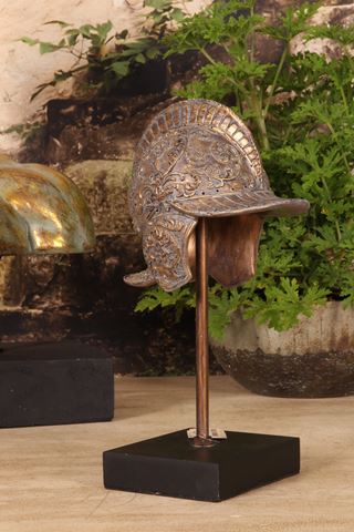 Helm auf Ständer 29,5 cm – Gold – Kunstharz