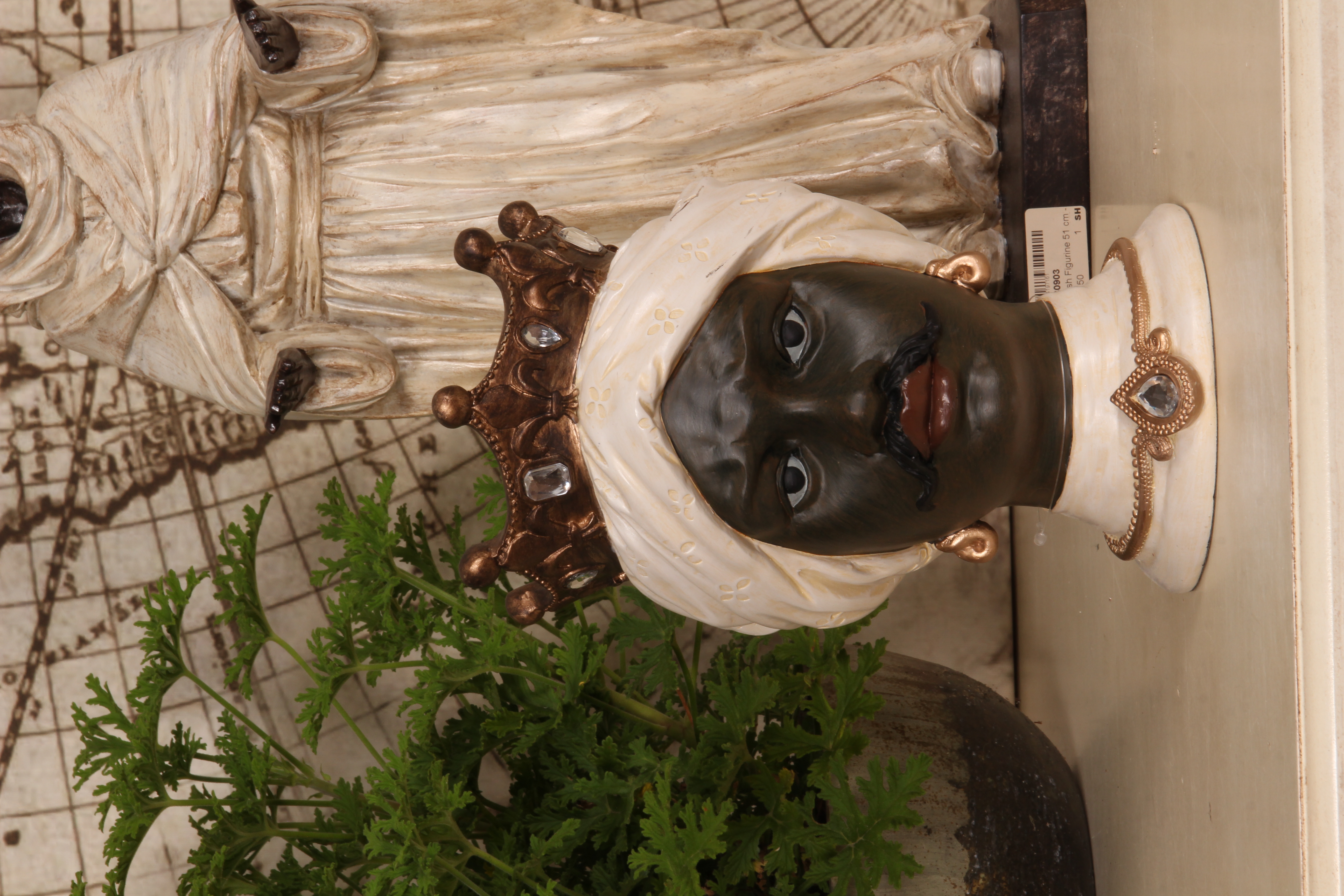 Moorse figuur 24 cm - ivoor - hars