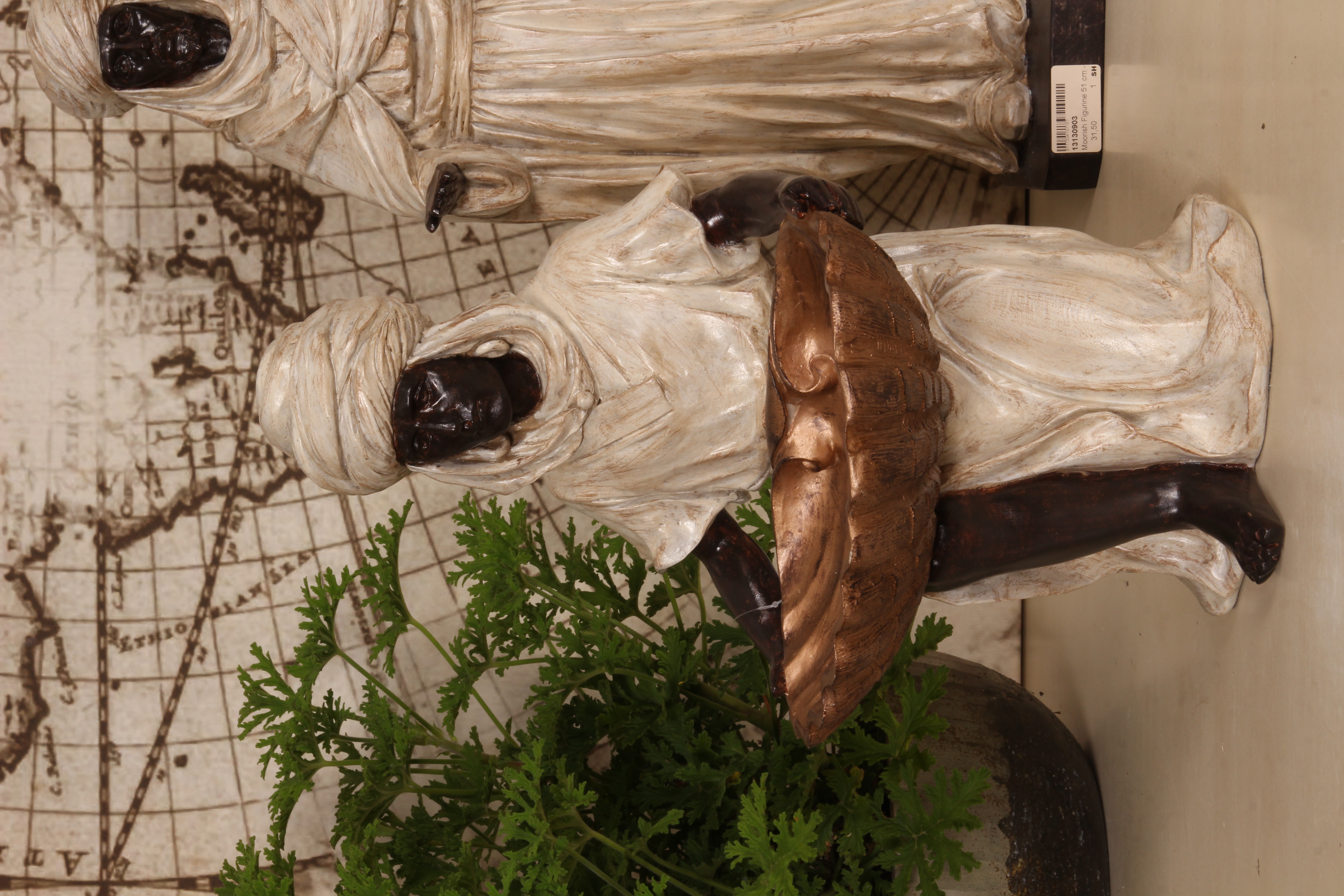 Moorse figuur 36,5 cm - ivoor - hars