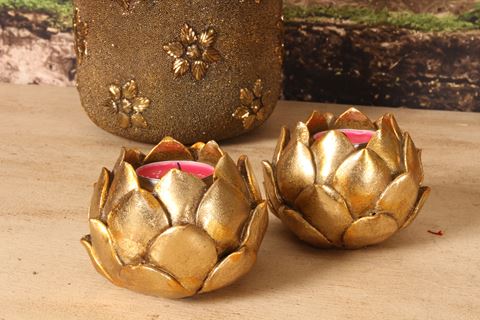 Flower Candle Holder 7.1 cm - Gold - Resin