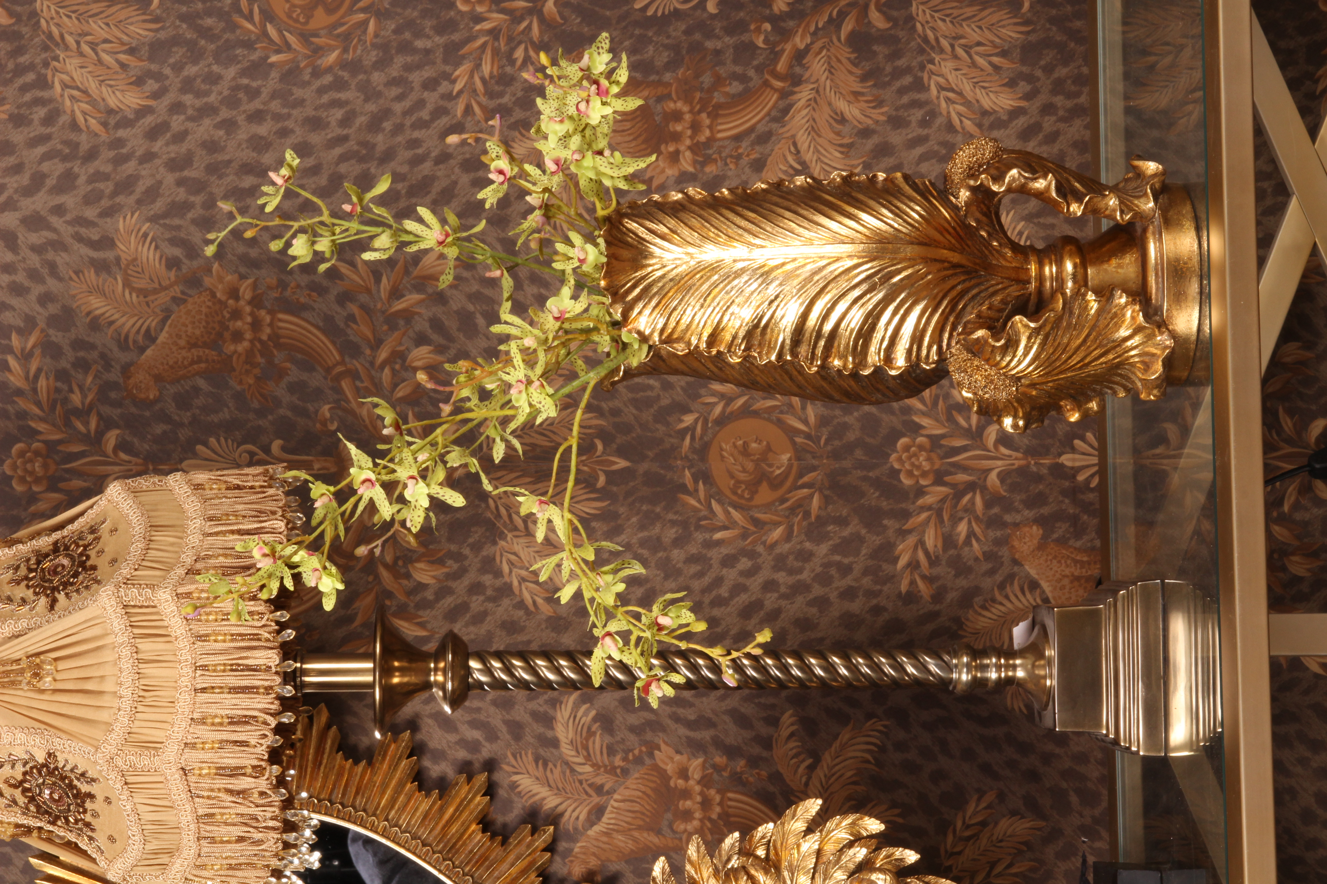 Antigue Vase 36.8 cm - Gold - Resin