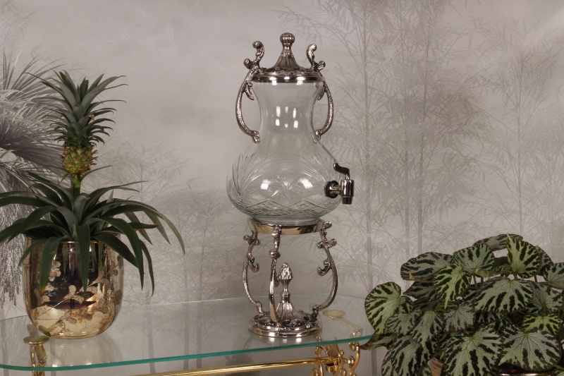 Samowar mit Glas