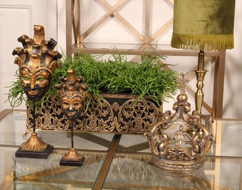 Mask on Stand 28 cm - Black/Gold - Resin